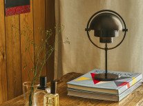 Портативная лампа Multi-lite, пастельно-серая/латунь