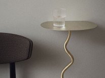 Столик настінний Curvature, золотий