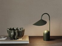 Портативна лампа Arum, темно-зелена