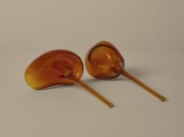 Полив для квітів Mercury Set of 2, маленькі, янтарні Полив для квітів Mercury Set of 2, маленькі, янтарні
