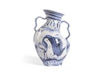 Ваза Classics on acid - IBEX, біло-синя