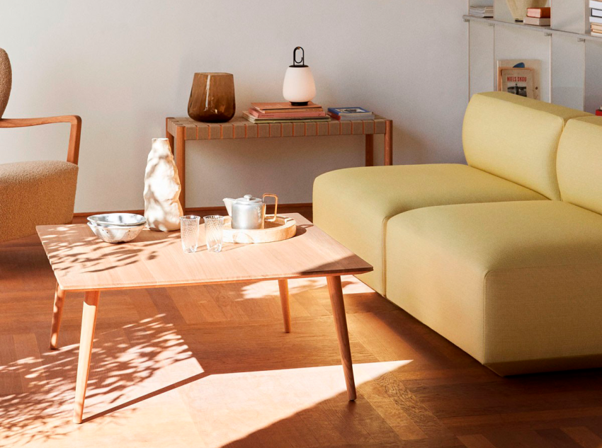 Журнальный стол SK24 In Between Lounge, светлый дуб