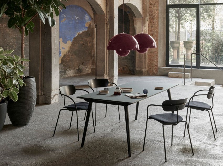 Светильник подвесной Flowerpot VP2, красный шафран