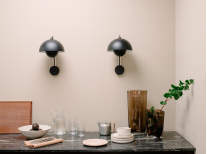 Настінний світильник Flowerpot VP8, гірчичний Настінний світильник Flowerpot VP8, гірчичний