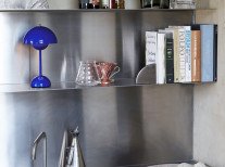 Портативна лампа Flowerpot VP9, кобальтово-синя