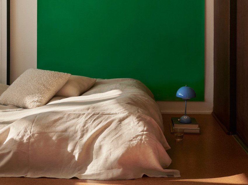 Портативная лампа Flowerpot VP9, светло-голубая