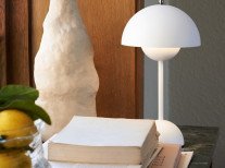 Портативна лампа Flowerpot VP9, біла матова Портативна лампа Flowerpot VP9, біла матова