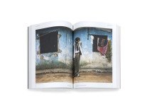 Книга "Создание Африки: континент современного дизайна", English Книга "Создание Африки: континент современного дизайна", English
