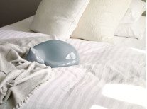 Статуэтка Resting Cat, маленькая, белая матовая