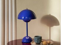Портативна лампа Flowerpot VP9, кобальтово-синя Портативна лампа Flowerpot VP9, кобальтово-синя