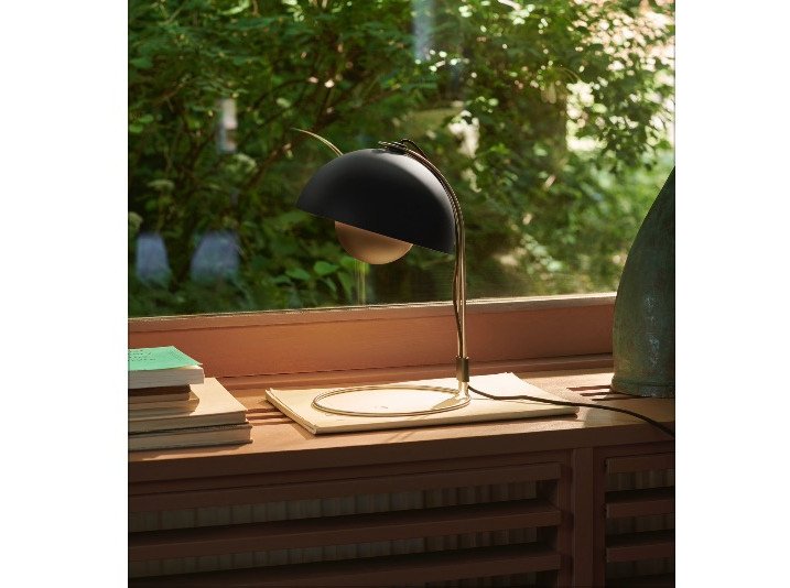 Настільна лампа Flowerpot VP4, чорна матова Настільна лампа Flowerpot VP4, чорна матова