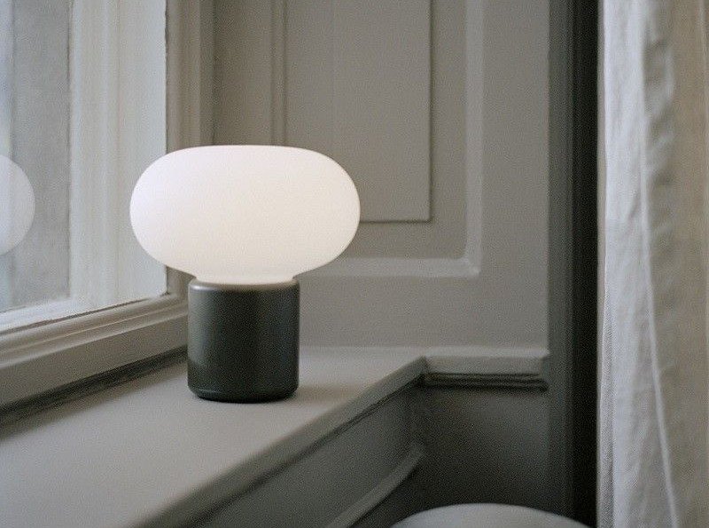 Портативна лампа Karl-Johan, холодний чорний