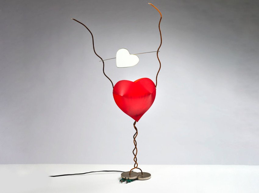 Настільна лампа One From The Heart Настільна лампа One From The Heart