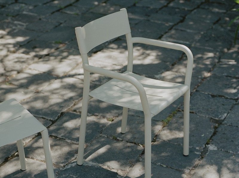 Крісло May, світло-сіре