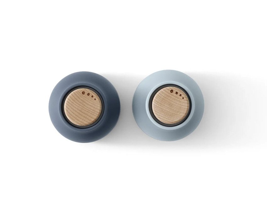 Млини для солі та перцю Bottle grinders small, блакитні відтінки, бук Млини для солі та перцю Bottle grinders small, блакитні відтінки, бук