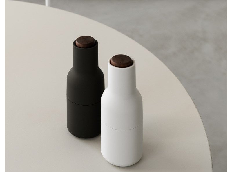 Млини для солі та перцю Bottle grinders, чорний/білий, горіх Млини для солі та перцю Bottle grinders, чорний/білий, горіх