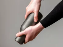 Млини для солі та перцю Bottle grinders, чорний/білий, горіх