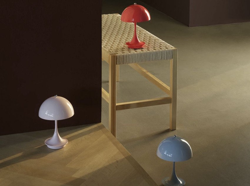 Портативний світильник Panthella V3, кораловий