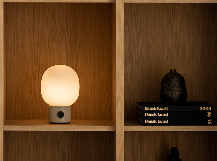 Портативна лампа JWDA, чорна