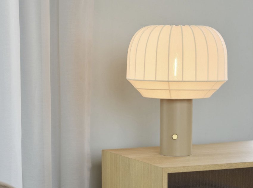 Настільна лампа Tradition, білий Настільна лампа Tradition, білий