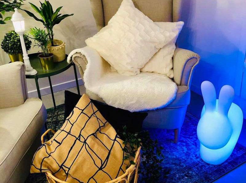 Портативна підлогова лампа Rabbit, напівпрозора