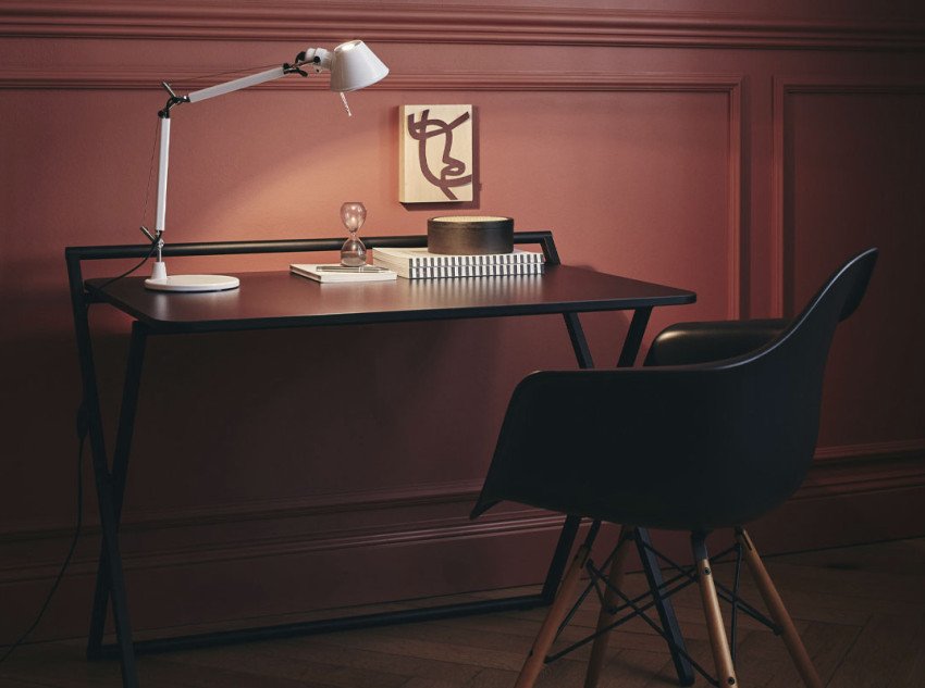 Настольная лампа Tolomeo Micro, оранжевая Настольная лампа Tolomeo Micro, оранжевая