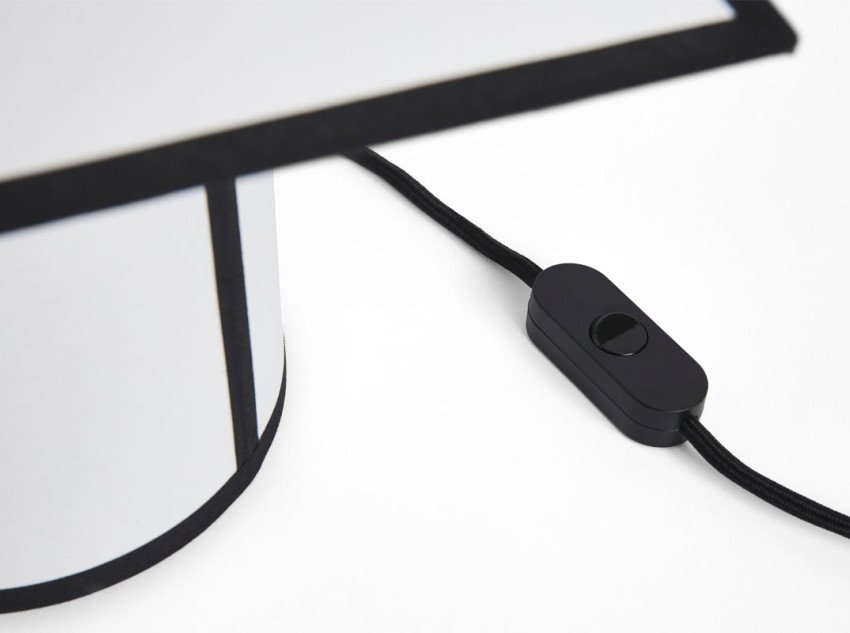 Настільна лампа Ava Pyramid, 29, біла