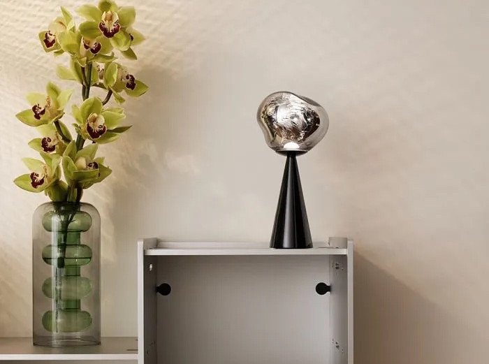 Портативна лампа Melt LED, чорна