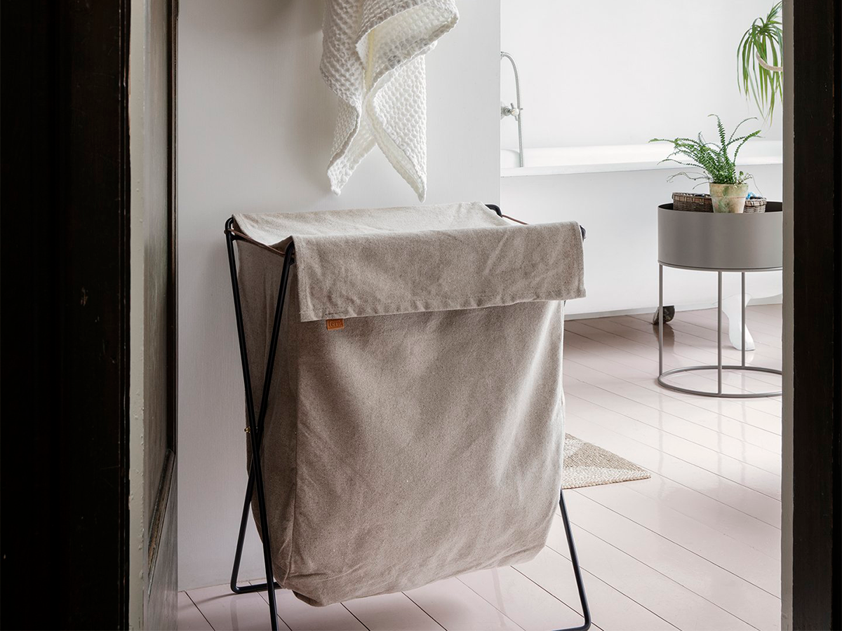 Кошик для білизни Herman, чорний